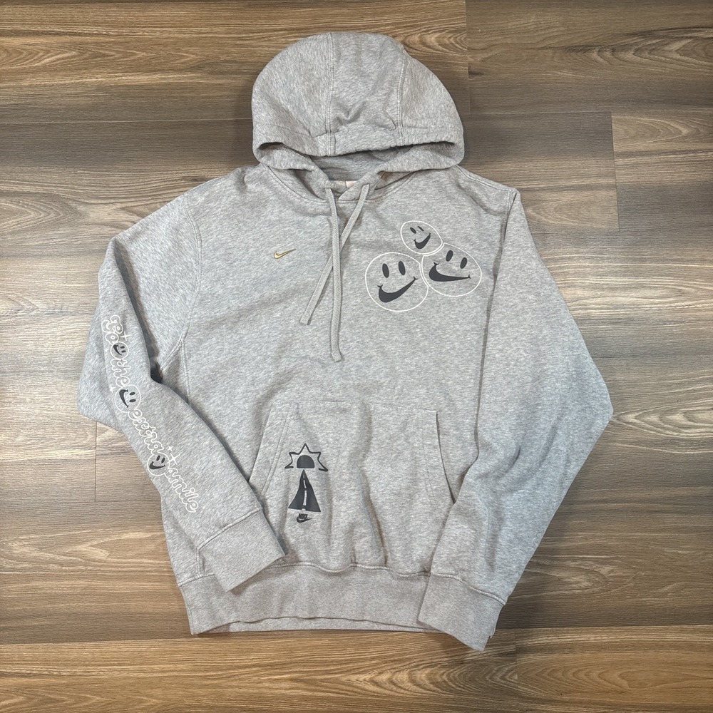 Nike NSW Club‎ "Go The Extra Smile" Graphic Pullover Hoodie Size S